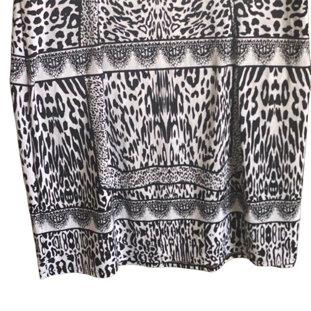 Mlle Gabrielle Black White Multi Print Cap Sleeve Dress Size 2X Stretch - Picture 7 of 8